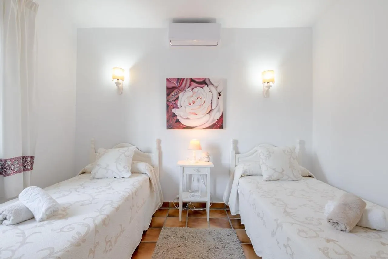 Holiday home Cortijo La Rijana Villa Sayalonga